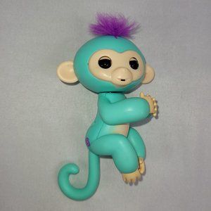 Fingerlings Baby Monkey Zoe Interactive Electronic WowWee Toys
